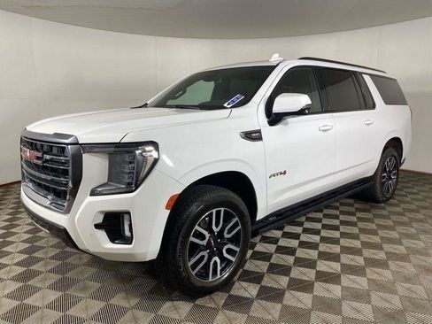 Used 2023 GMC Yukon XL AT4 w/ AT4 Premium Plus Package AWD/4WD image 58