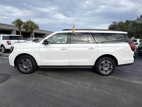Certified 2025 Ford Expedition Max Active AWD/4WD image 8
