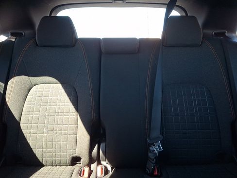 Used 2024 Honda HR-V Sport image 15
