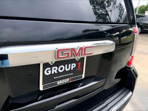 Used 2016 GMC Yukon XL Denali w/ Open Road Package AWD/4WD image 29