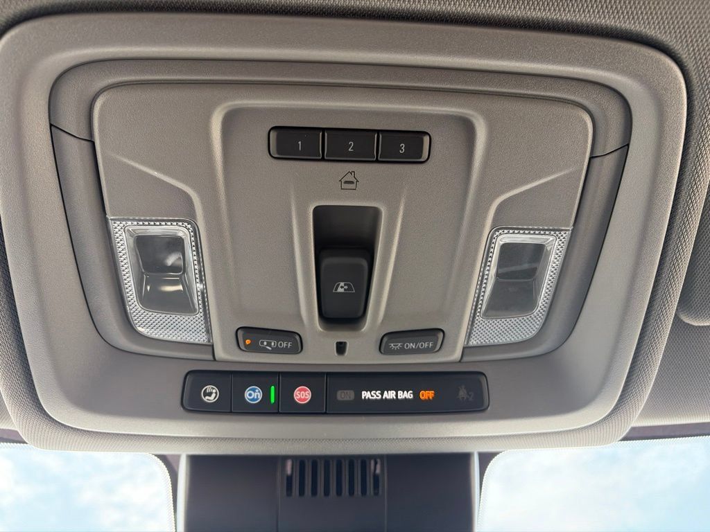 Used 2023 Chevrolet Silverado 1500 LT Trail Boss w/ Convenience Package II AWD/4WD image 23