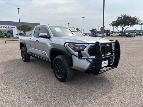 Used 2024 Toyota Tacoma PreRunner w/ TRD Prerunner Upgrade Package RWD image 5