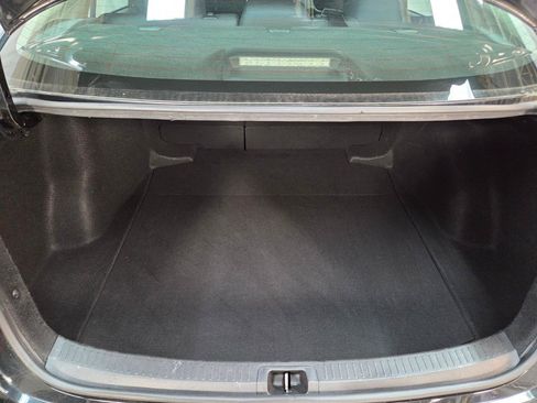 Used 2020 Toyota Corolla LE FWD image 7