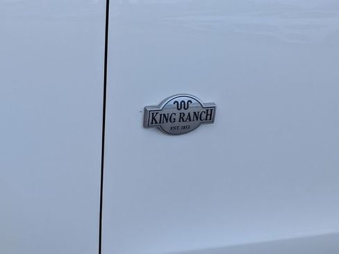 Certified 2022 Ford Expedition Max King Ranch image 5