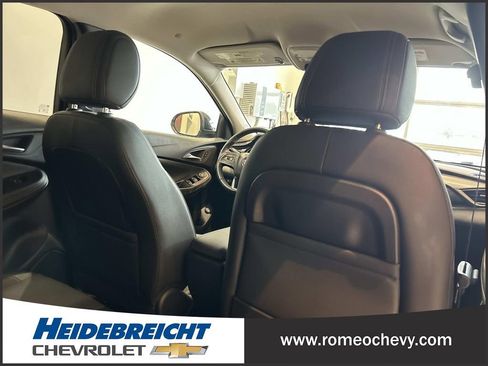 Used 2023 Buick Encore GX Select image 32