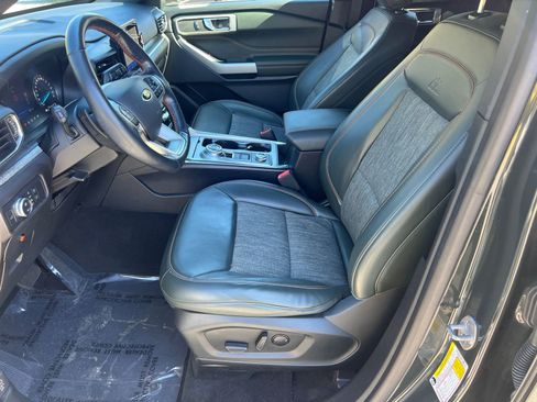 Used 2022 Ford Explorer Timberline image 9