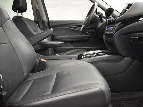 Used 2022 Honda Pilot Touring image 28