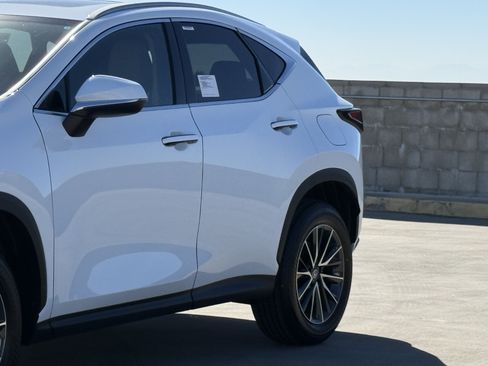 New 2026 Lexus NX 350 AWD image 9