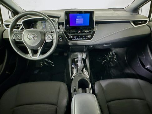 Used 2025 Toyota Corolla SE FWD image 27
