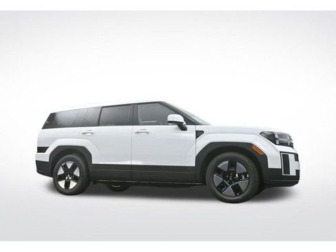 Used 2026 Hyundai Santa Fe SE image 34