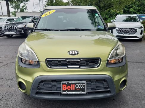 Used 2013 Kia Soul + w/ Audio Pkg FWD image 7