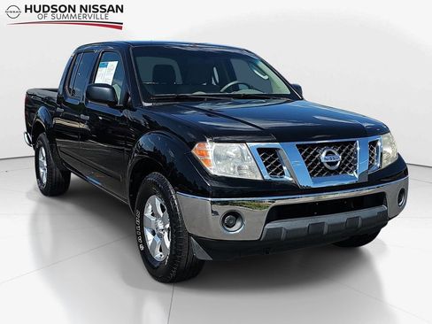 Used 2010 Nissan Frontier SE RWD image 1