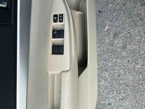 Used 2012 Subaru Outback 2.5i image 16