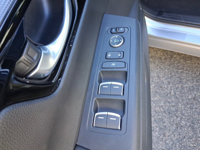 Used 2025 Honda CR-V Sport Touring image 11