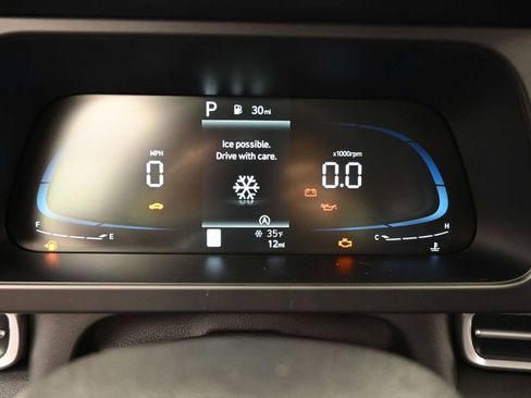 New 2026 Hyundai Elantra SE image 16