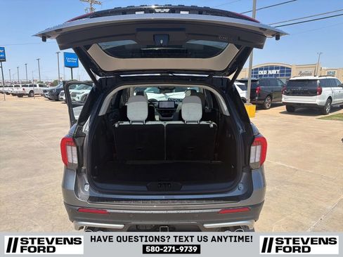 Used 2025 Ford Explorer Platinum w/ Ultimate Package AWD/4WD image 34