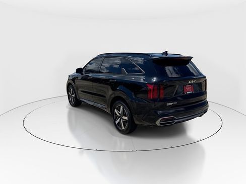 Used 2023 Kia Sorento S FWD image 6