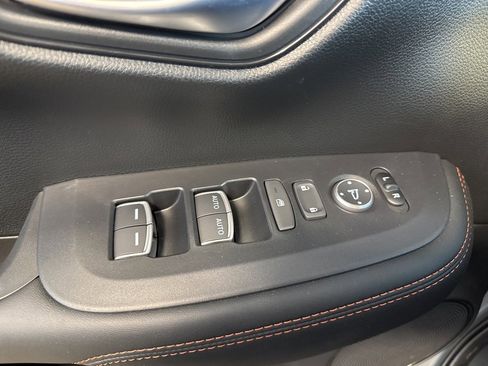 New 2025 Honda HR-V Sport image 16