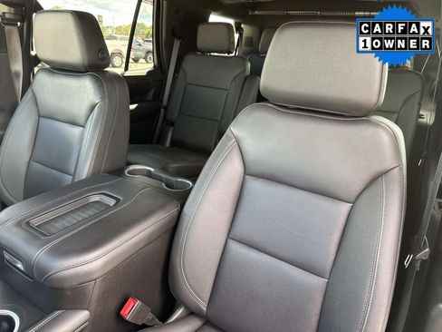 Used 2023 Chevrolet Tahoe Z71 w/ Luxury Package AWD/4WD image 26
