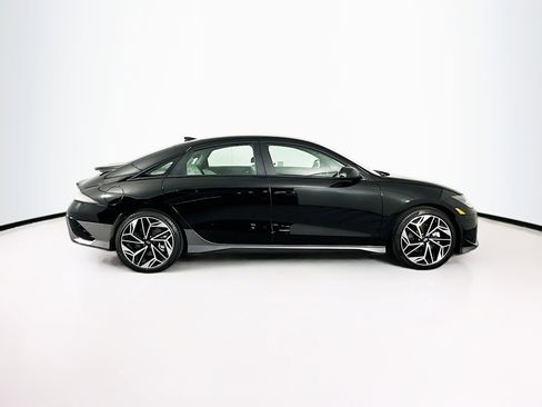 Used 2024 Hyundai Ioniq 6 SEL image 10