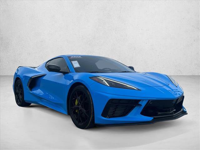 Used 2022 Chevrolet Corvette Stingray Premium Cpe w/ Z51 Performance Package RWD image 3