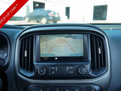 Used 2019 Chevrolet Colorado Z71 w/ Z71 Midnight Edition image 20