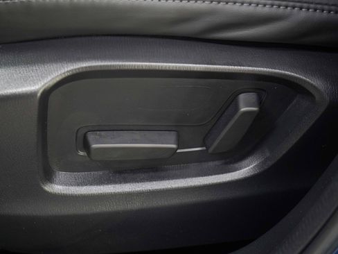Used 2020 MAZDA CX-5 Touring FWD image 23