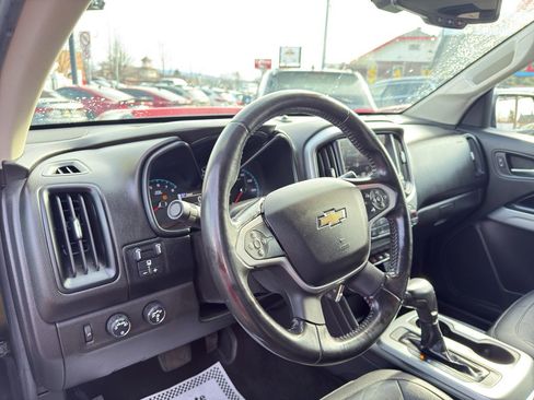 Used 2018 Chevrolet Colorado ZR2 image 10