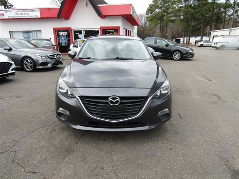 Used 2016 MAZDA MAZDA3 i Sport w/ Preferred Equipment Package image 2