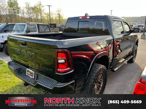 Used 2025 RAM 1500 Big Horn image 4