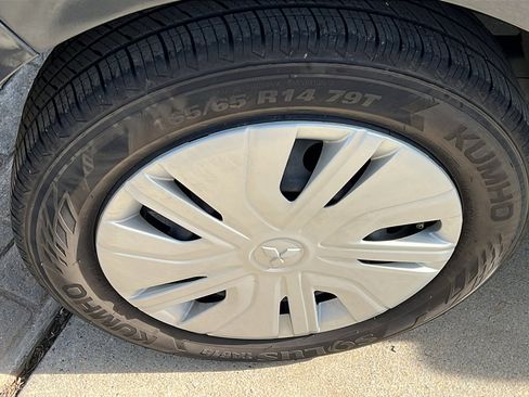 Used 2024 Mitsubishi Mirage ES image 13