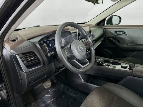 Used 2021 Nissan Rogue S image 15