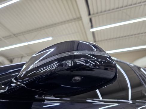 Used 2014 BMW 750Li image 11