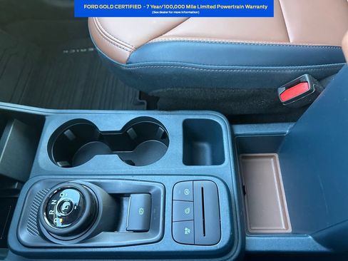 Certified 2024 Ford Maverick Lariat FWD image 18