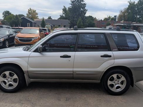 Used 2004 Subaru Forester 2.5XS AWD/4WD image 8