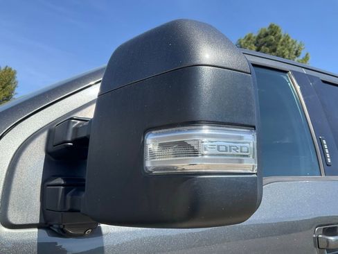 Used 2017 Ford F350 Lariat w/ Lariat Ultimate Package image 11