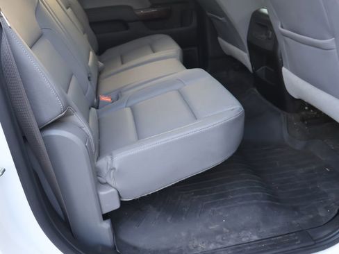 Used 2016 GMC Sierra 3500 SLT w/ Duramax Plus Package image 8