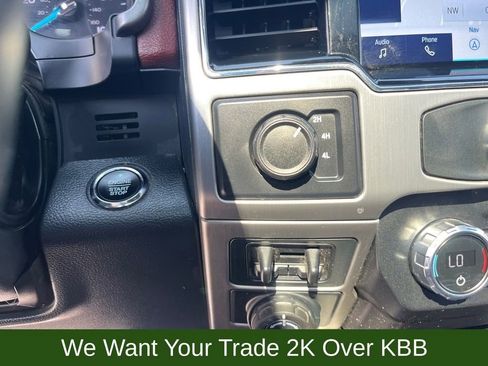 Used 2022 Ford F350 Platinum image 17