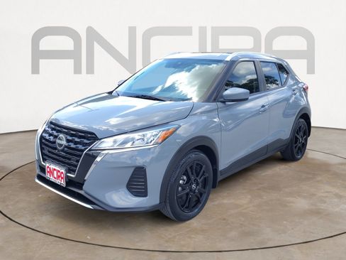 Certified 2023 Nissan Kicks SV FWD image 7