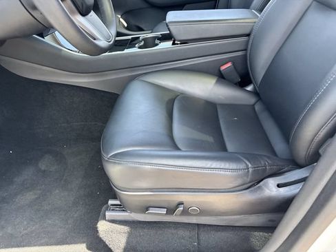 Used 2021 Tesla Model Y Long Range AWD/4WD image 20