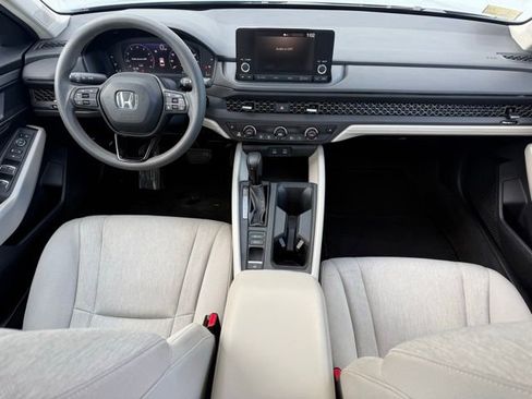 Used 2023 Honda Accord EX image 26
