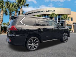 Used 2019 Lexus LX 570 4WD video 2