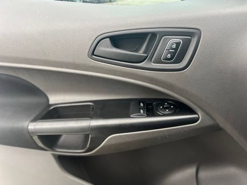 Used 2022 Ford Transit Connect XL FWD image 17