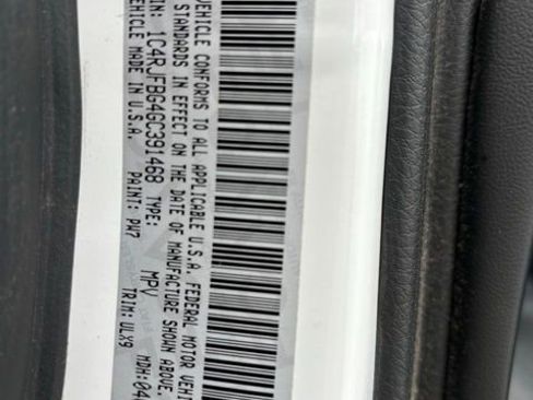 Used 2016 Jeep Grand Cherokee Limited image 17