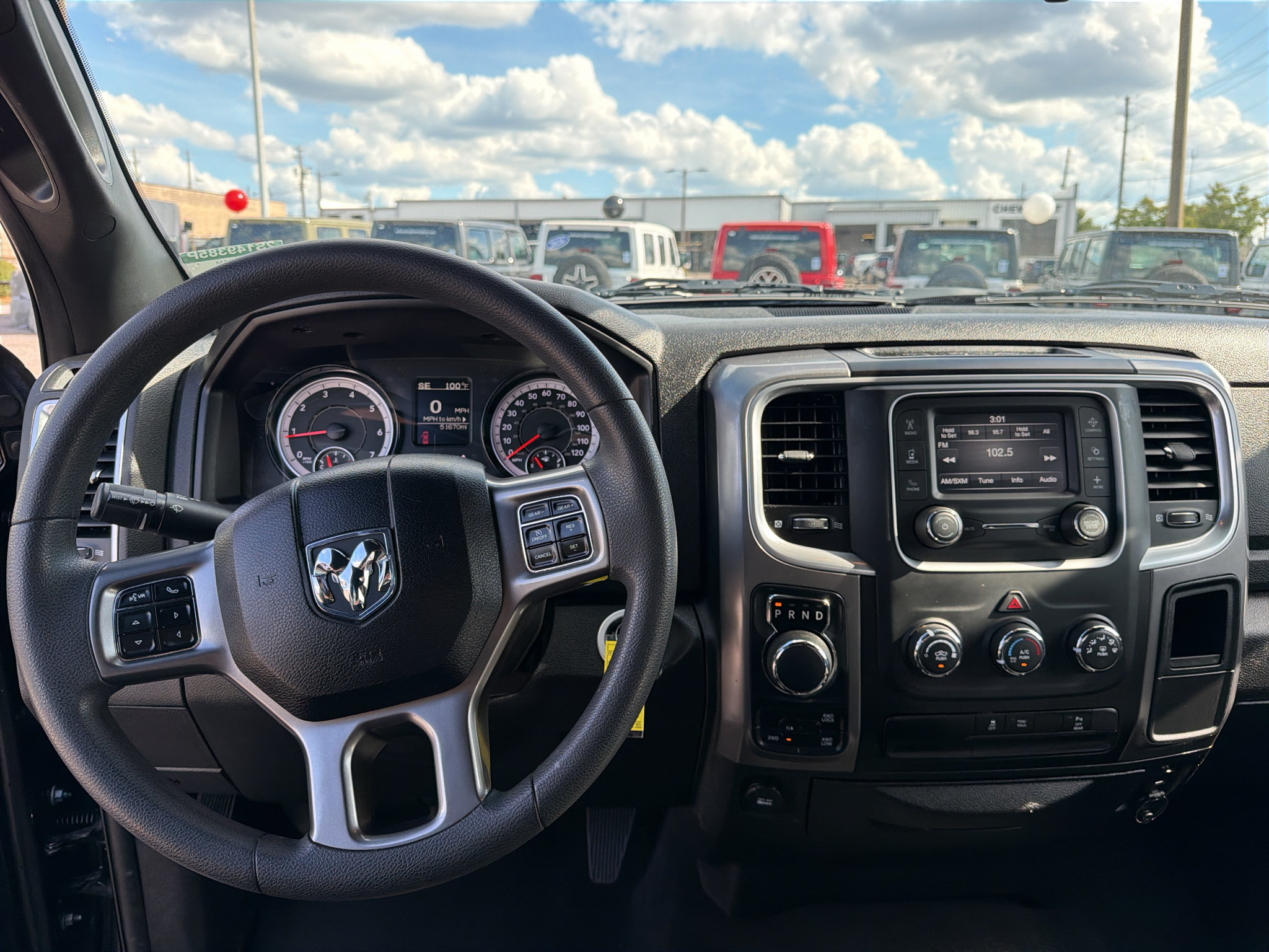 Used 2024 RAM 1500 Warlock AWD/4WD image 18