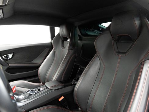 Used 2018 Lamborghini Huracan LP 580-2 image 34