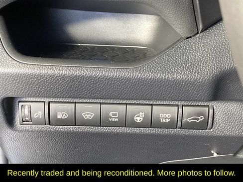 Used 2023 Toyota RAV4 XSE AWD/4WD image 15
