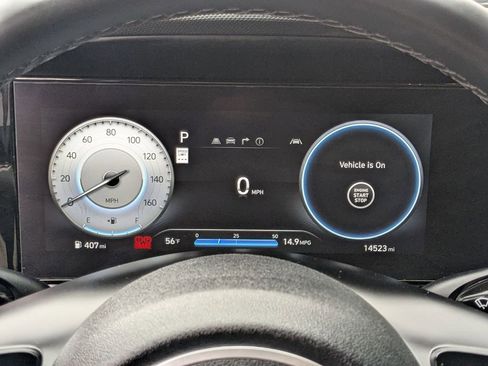 Used 2025 Hyundai Elantra SEL image 18