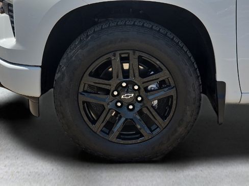 Used 2026 Chevrolet Silverado 1500 RST w/ RST Select Package RWD image 9