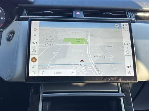 Used 2025 Land Rover Range Rover Velar Dynamic SE image 36